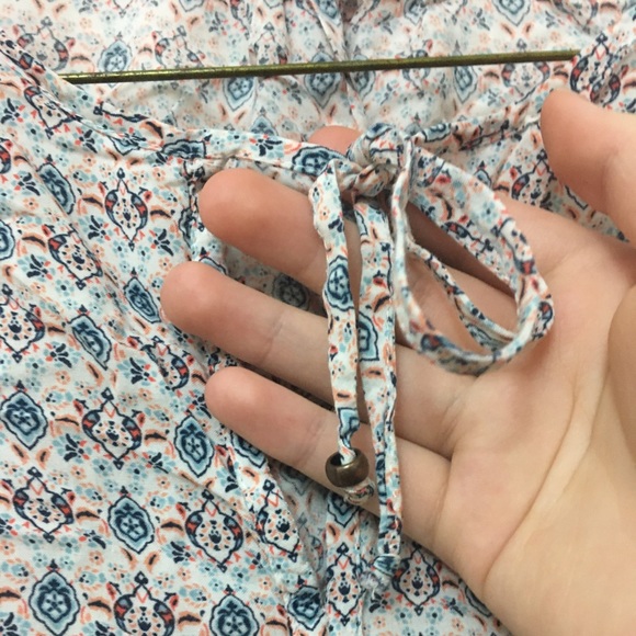 Esprit Bohemian Tie Front Tunic No Sleeves - Picture 3 of 6